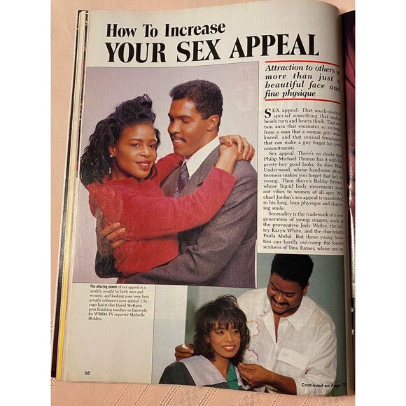 EBONY Magazine December 1989 Featuring Miss America Debbye Turner - Picture 13 of 16